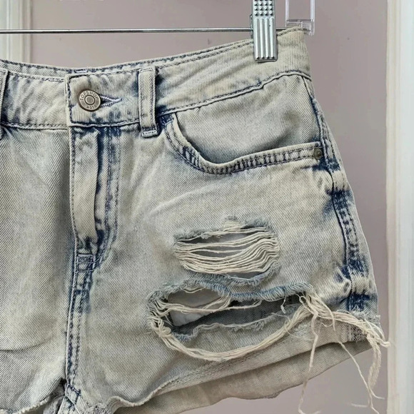 Hi Rise Topshop Distressed Denim Hallie Shorts - Picture 3 of 6